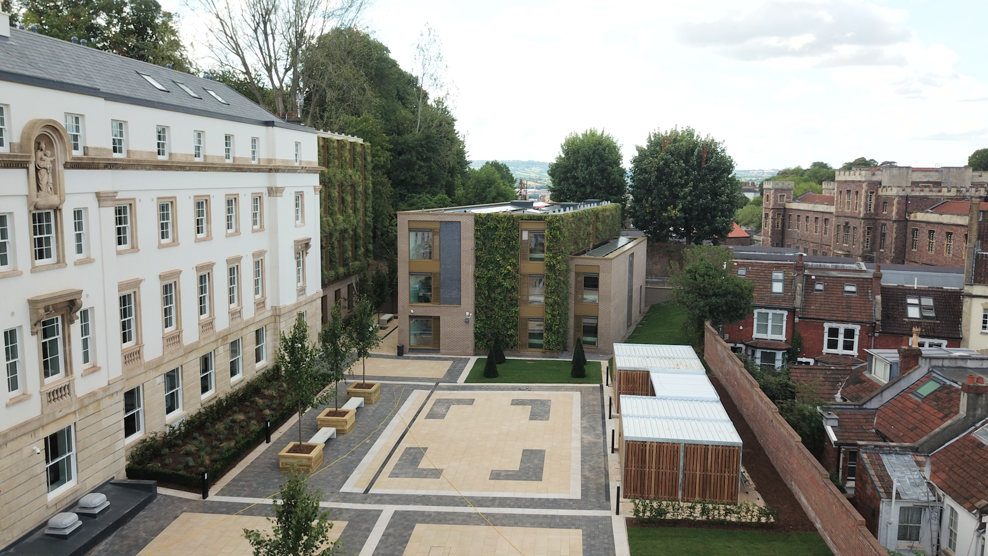 Seitenansicht von St. Mary's